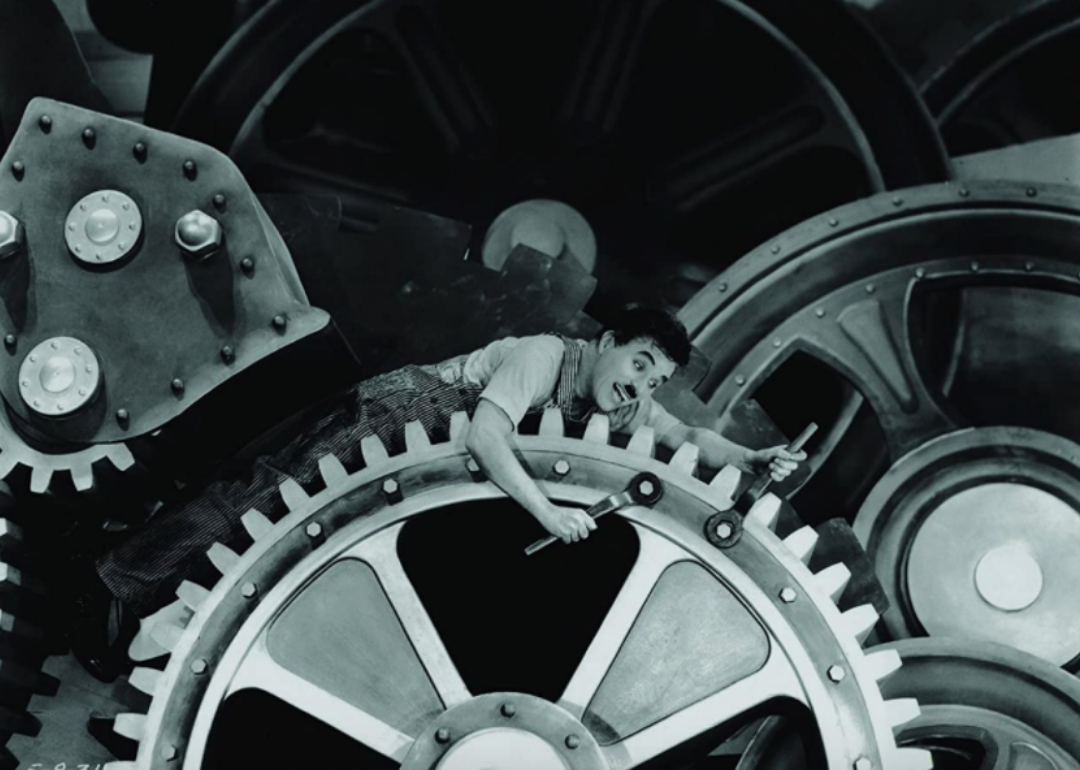 #15. Modern Times (1936)